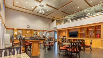 Déjeuner à emporter gratuit tous les jours