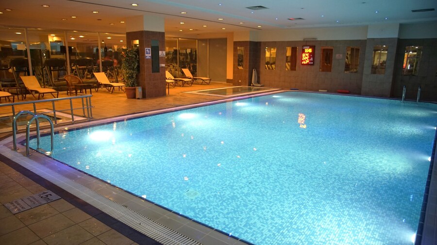 The Green Park Merter