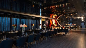 Bar (in der Unterkunft)
