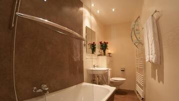 Free toiletries, hair dryer, towels