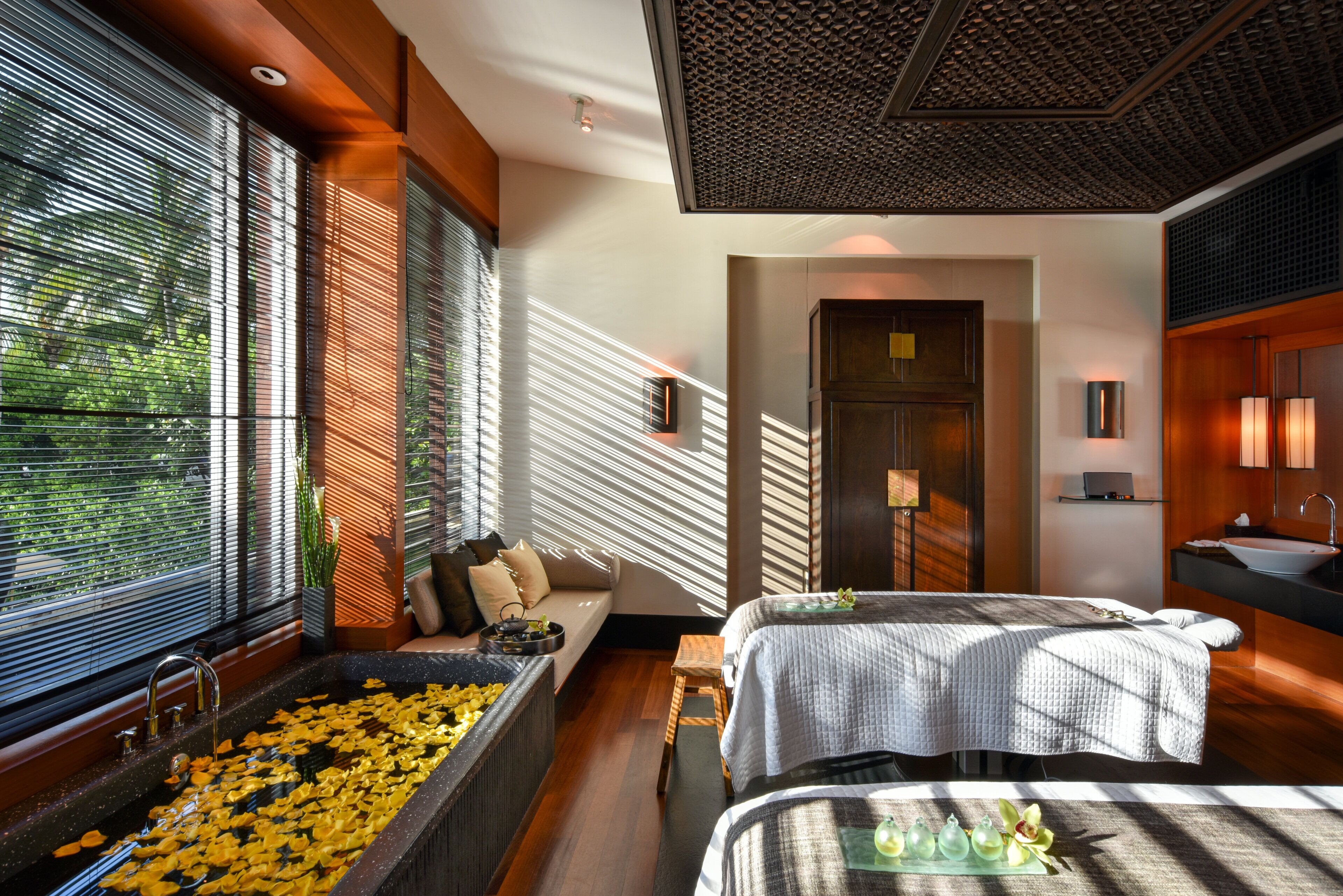 couples treatment room(s), sauna, body treatments, aromatherapy