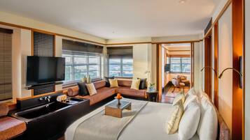 Suite, 1 Bedroom, City View (Art Deco Building) | Frette Italian sheets, premium bedding, minibar, in-room safe