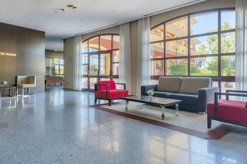 Sala de estar en el lobby