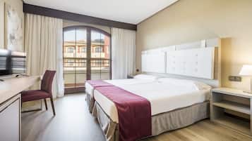 1 bedroom, minibar, in-room safe, desk