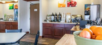 Quality Inn & Suites Titusville