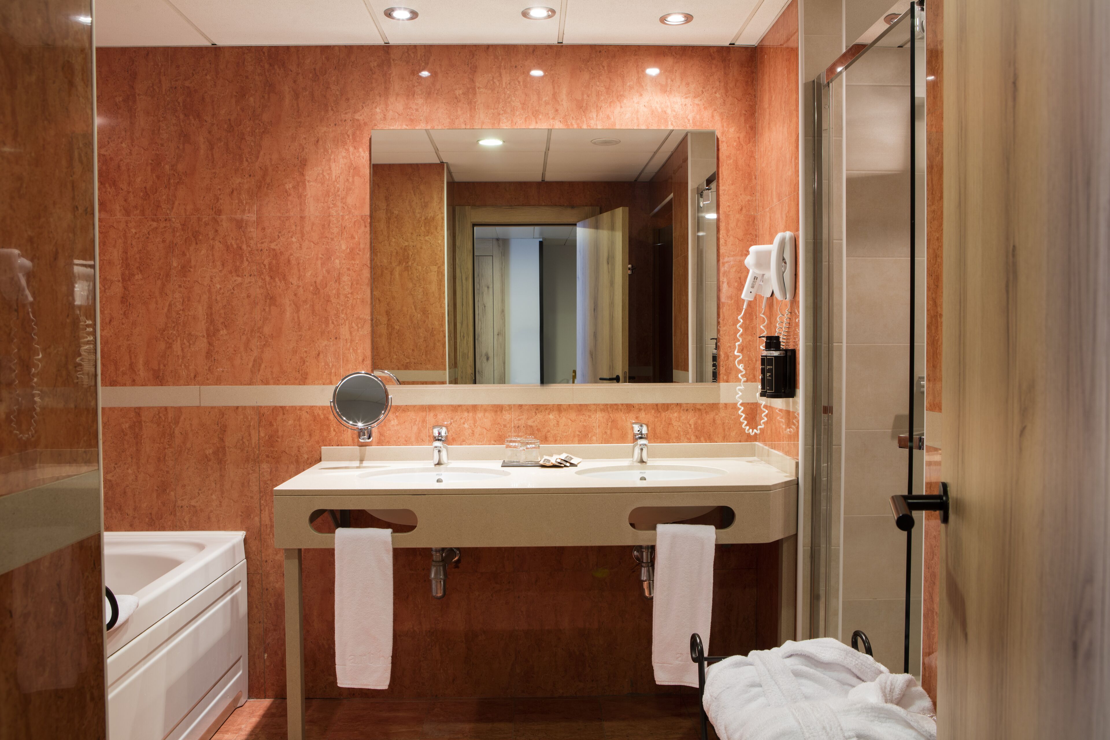 suite | bathroom | designer toiletries, hair dryer, bidet, towels