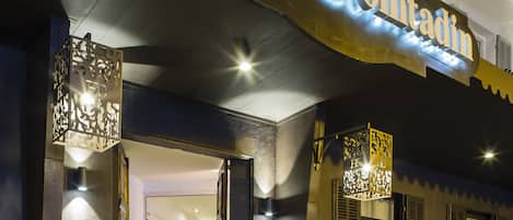 Entrée de l’hébergement