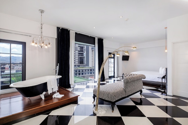Habitación de diseño, 1 cama de matrimonio (La Dama Elegante) | Plano