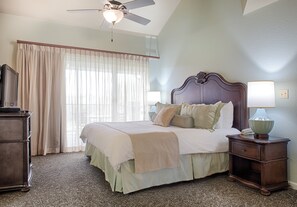 Apartment, 2 Bedrooms | Iron/ironing board, WiFi, bed sheets - WorldMark Branson (Branson)