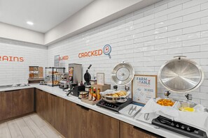 Free daily buffet breakfast