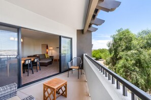 Suite, Multiple Beds | In-room safe, desk, iron/ironing board, free rollaway beds