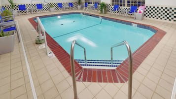 Hồ bơi trong nhà