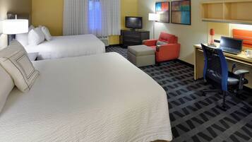 1 bedroom, premium bedding, in-room safe, desk