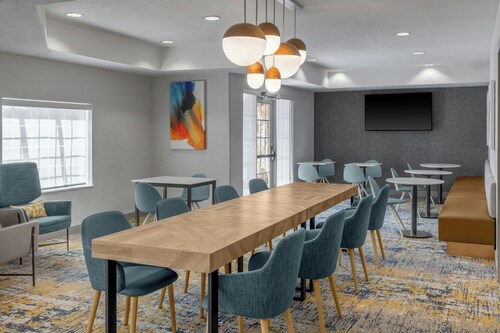 TownePlace Suites Marriott Joplin