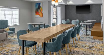 TownePlace Suites Marriott Joplin