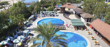 Indoor pool, 2 outdoor pools, pool umbrellas, sun loungers