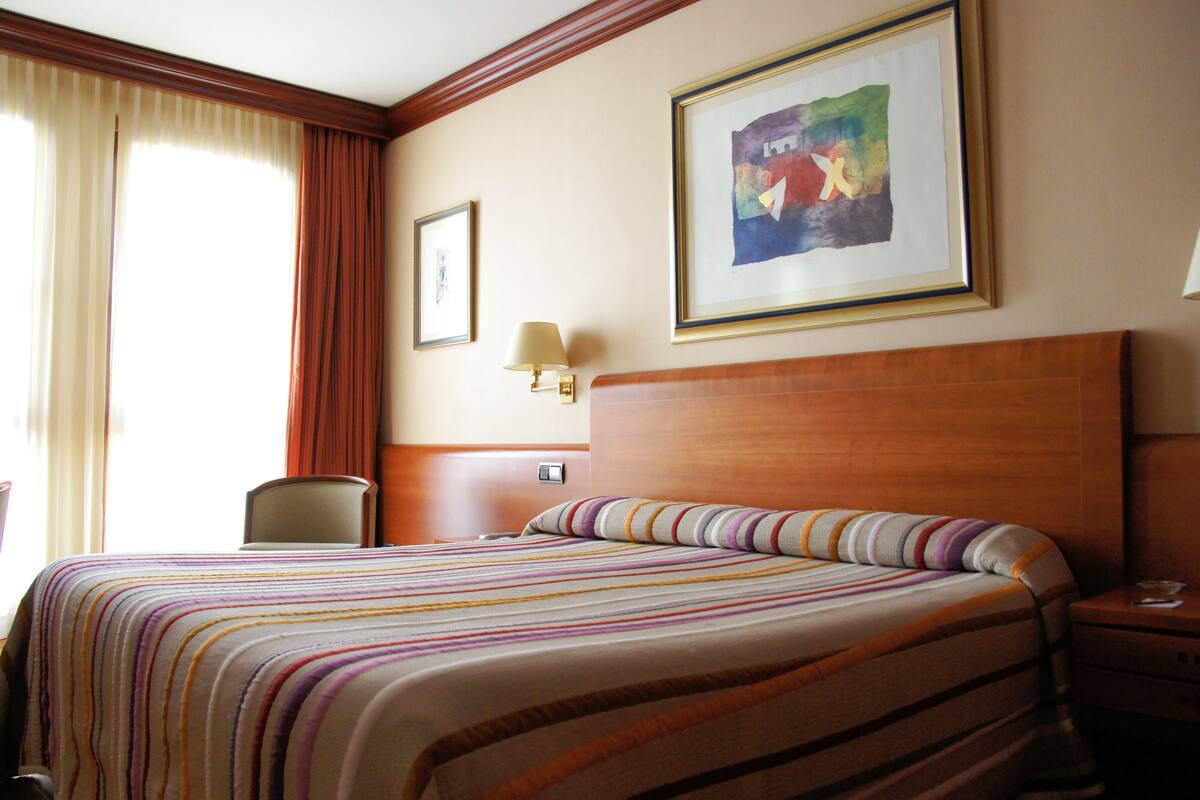 Standard Double Room | Minibar, desk, blackout drapes, cribs (free)