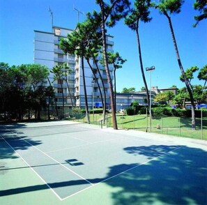 Sports court - Grand Hotel Golf (Pisa)