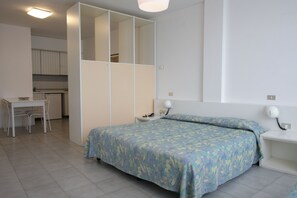 Minibar, in-room safe, desk, free WiFi - Grand Hotel Golf (Pisa)