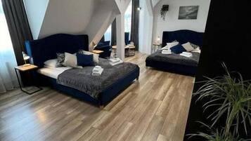 In-room safe, desk, free WiFi, alarm clocks