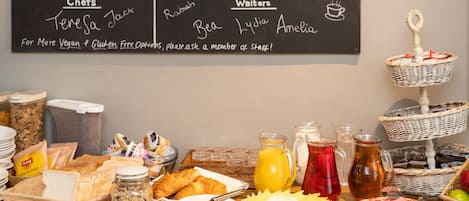 Colazione preparata su ordinazione inclusa, servita tutte le mattine
