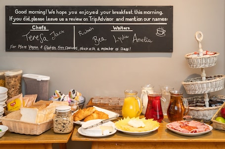 Desayuno a la carta incluido todos los días