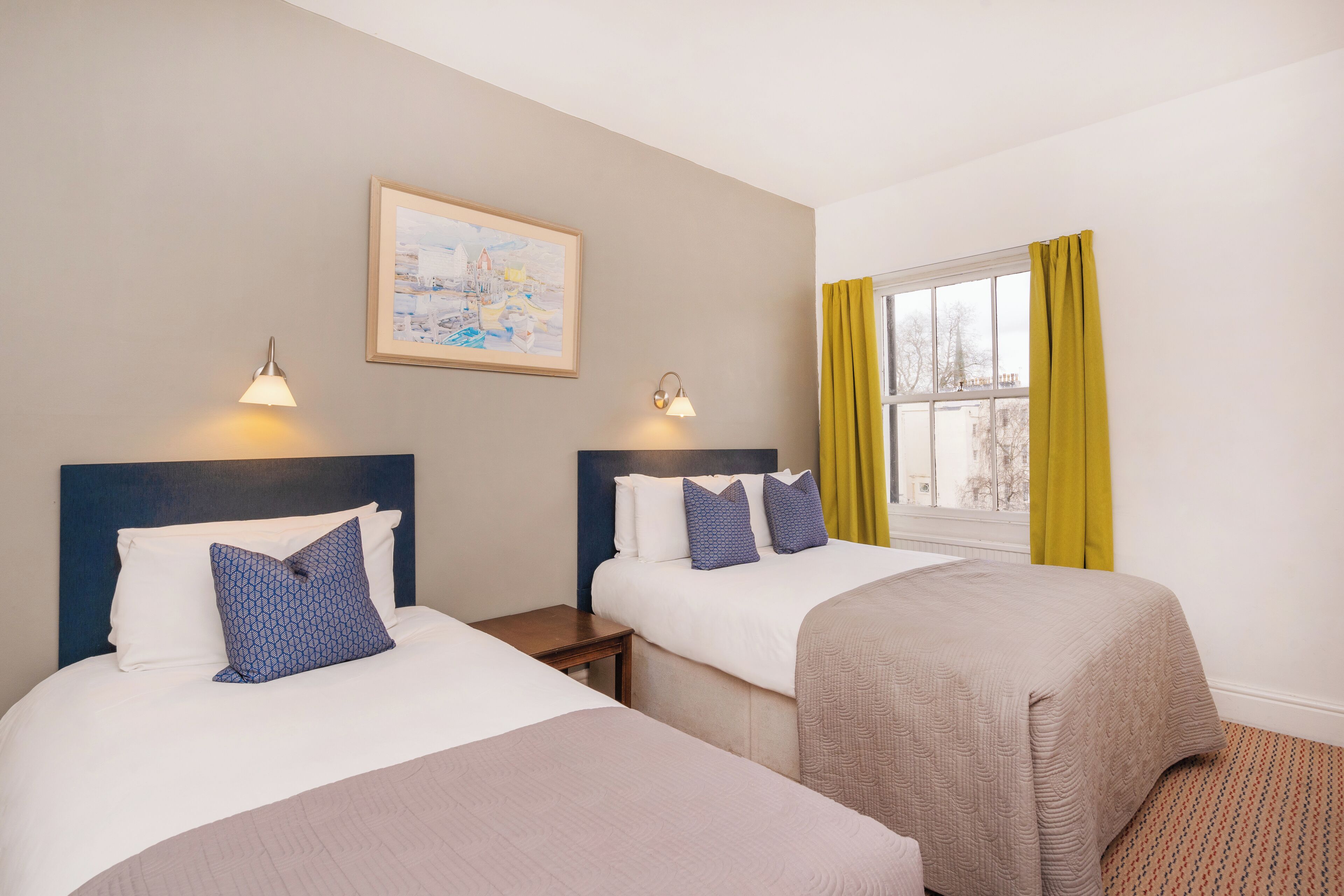 Photo - The Washington