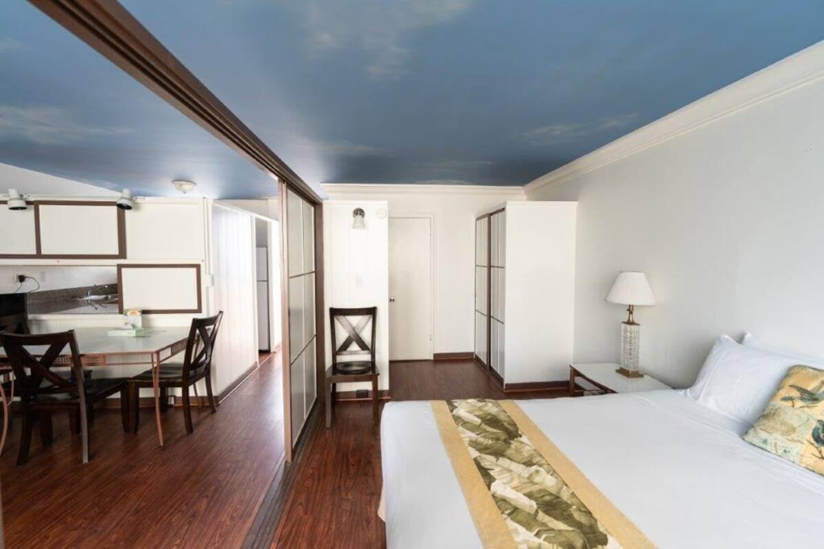 公寓, 1 间卧室 (with 1 Queen Bed and Sofa Bed) | 熨斗/熨衣板、免费 WiFi、床单