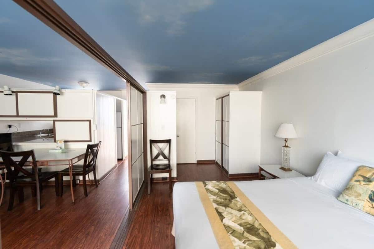 Apartment, 1 Bedroom (with 1 Queen Bed and Sofa Bed) | 1 bedroom, iron/ironing board, free WiFi, bed sheets