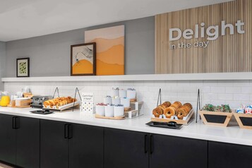 Café da manhã continental grátis todos os dias