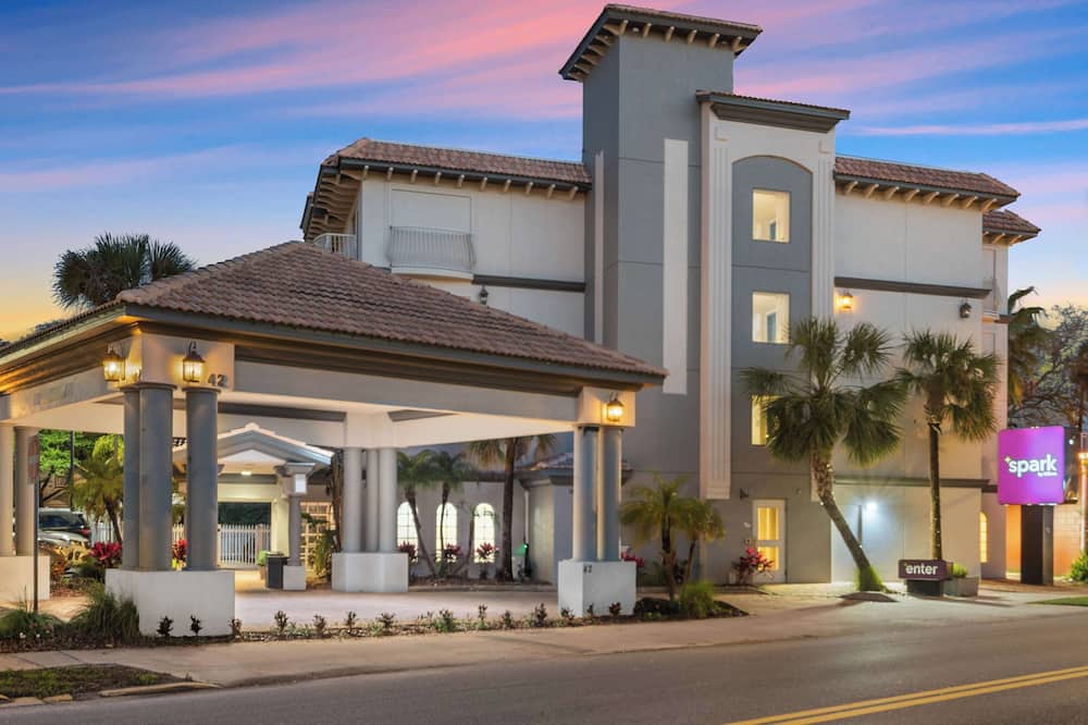Spark by Hilton St. Augustine Historic District