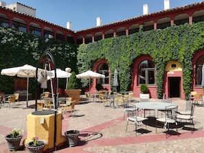 Daily buffet breakfast (EUR 5.50 per person) - Hotel Convento de Santa Clara (Alcazar de San Juan)