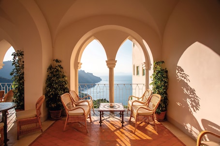 Bar (on property). Caruso, A Belmond Hotel, Amalfi Coast