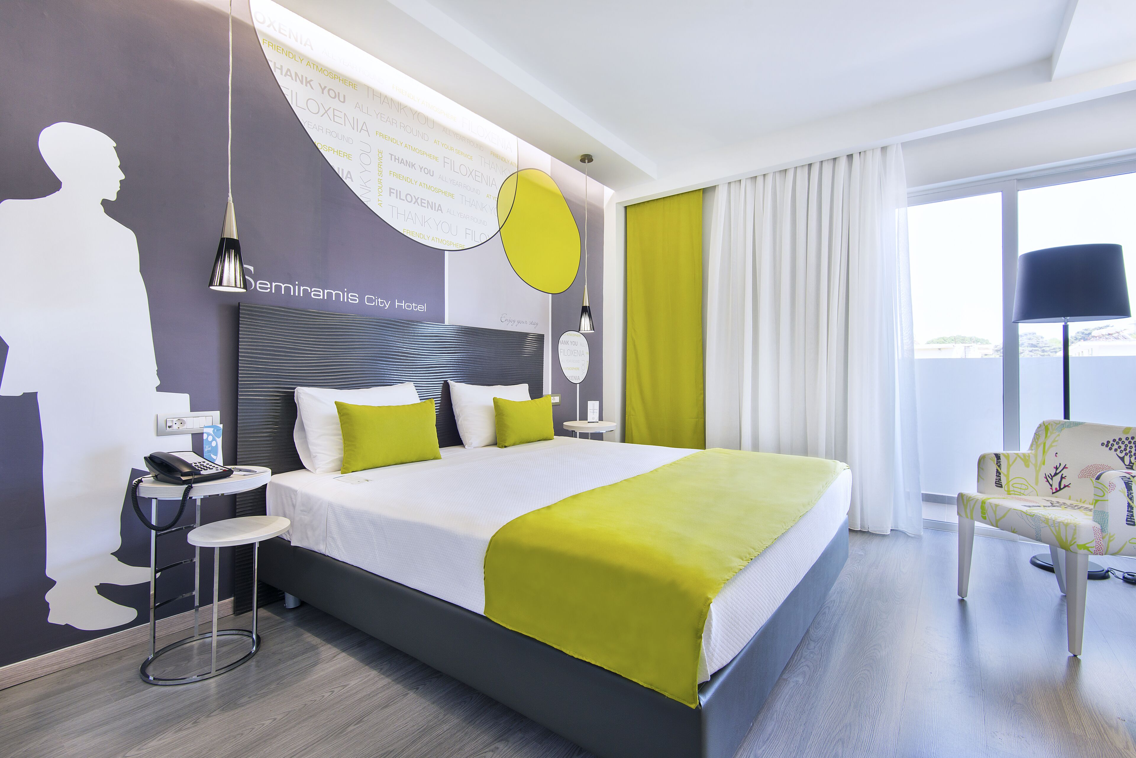 Standard Room | Minibar, in-room safe, desk, soundproofing