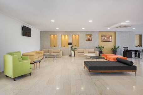 Olive Garden Hotel - view 2