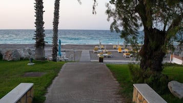 Beach nearby, sun loungers, beach umbrellas, beach massages