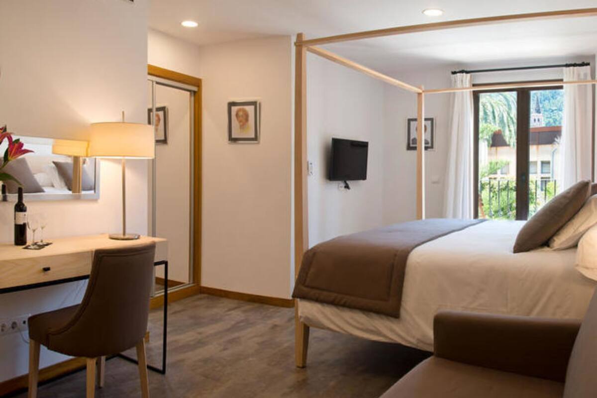 standard double room, annex building (spa access) | 1 bedroom, premium bedding, down duvets, memory-foam beds