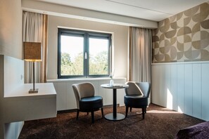 Comfort Twin Room, 2 Twin Beds | Premium bedding, memory foam beds, in-room safe, desk - Van der Valk Hotel - Nieuwerkerk aan den Ijssel (Nieuwerkerk aan den IJssel)