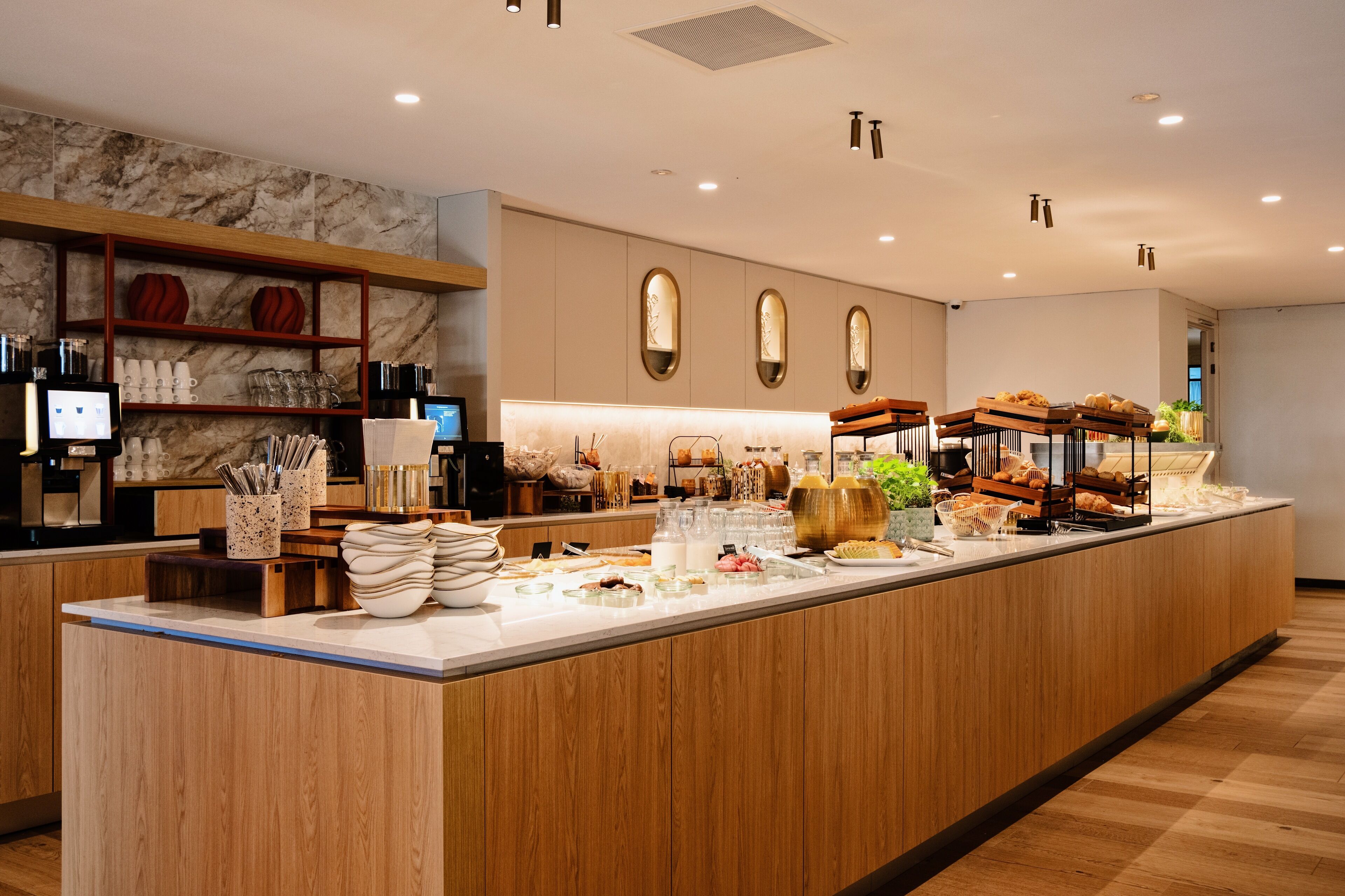 Daily buffet breakfast (EUR 22.50 per person)