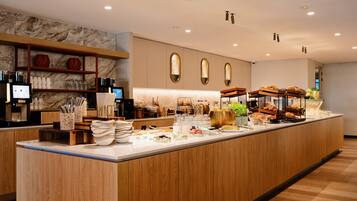 Daily buffet breakfast (EUR 22.50 per person)