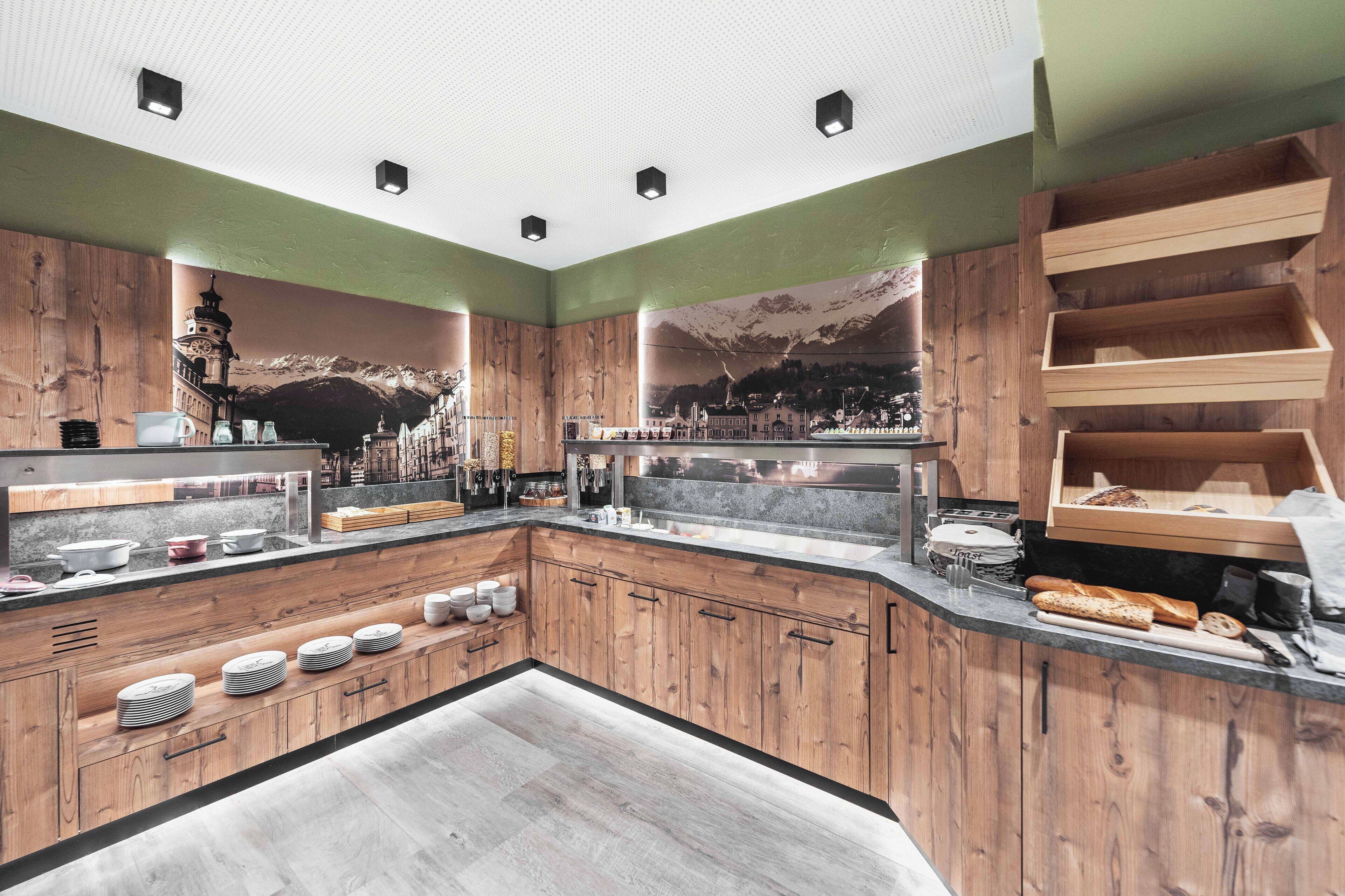 daily buffet breakfast (eur 20 per person)