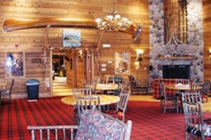 Lobby - The Lodge at Crooked Lake (Siren)