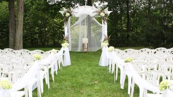 Kawasan perkahwinan terbuka