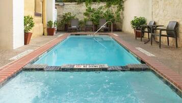 Piscina externa