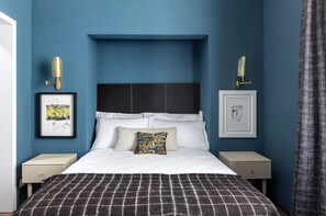 Doppia Small | Ropa de cama de alta calidad, camas con pillow-top y minibar 