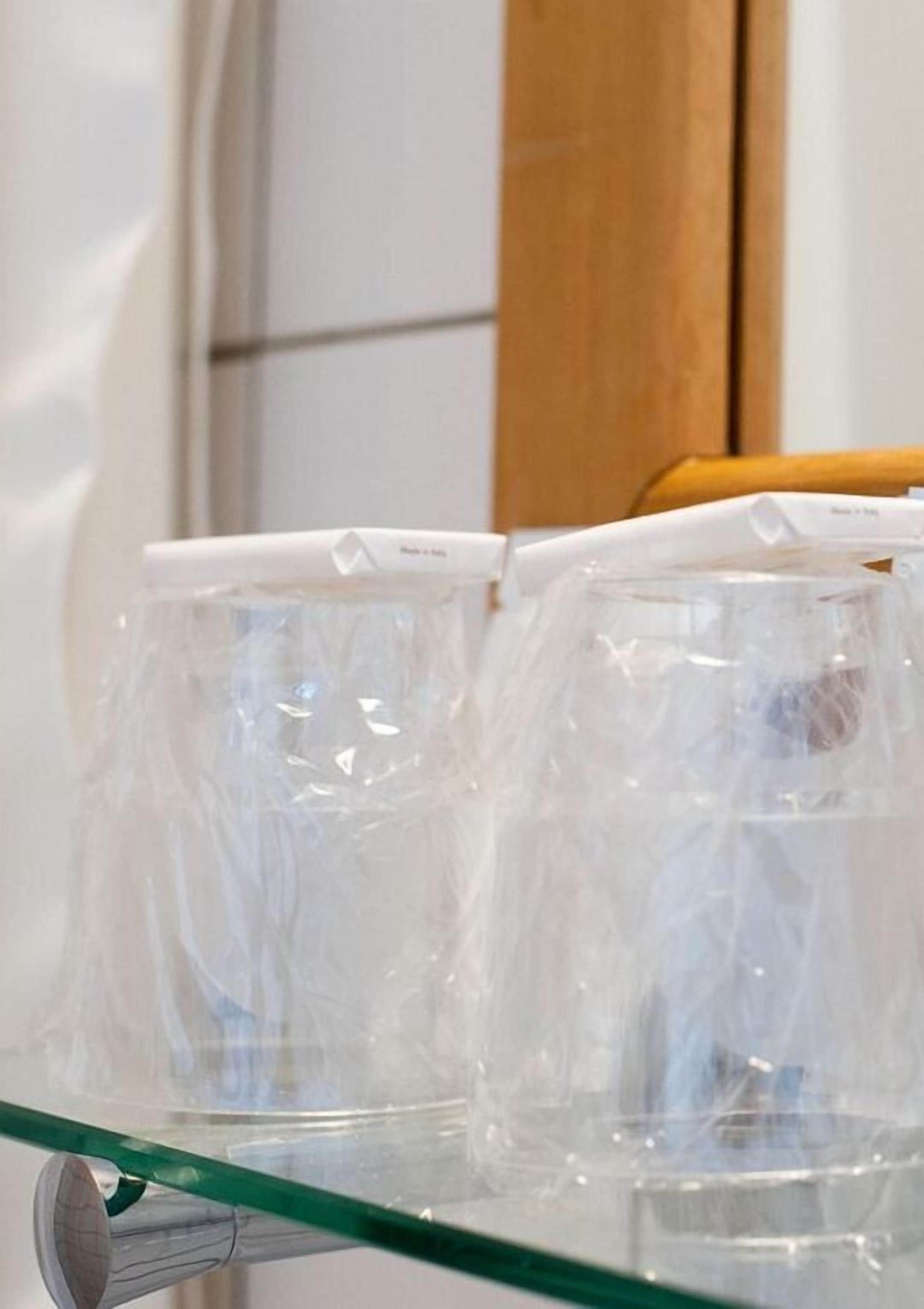 deep-soaking bathtub, free toiletries, hair dryer, towels