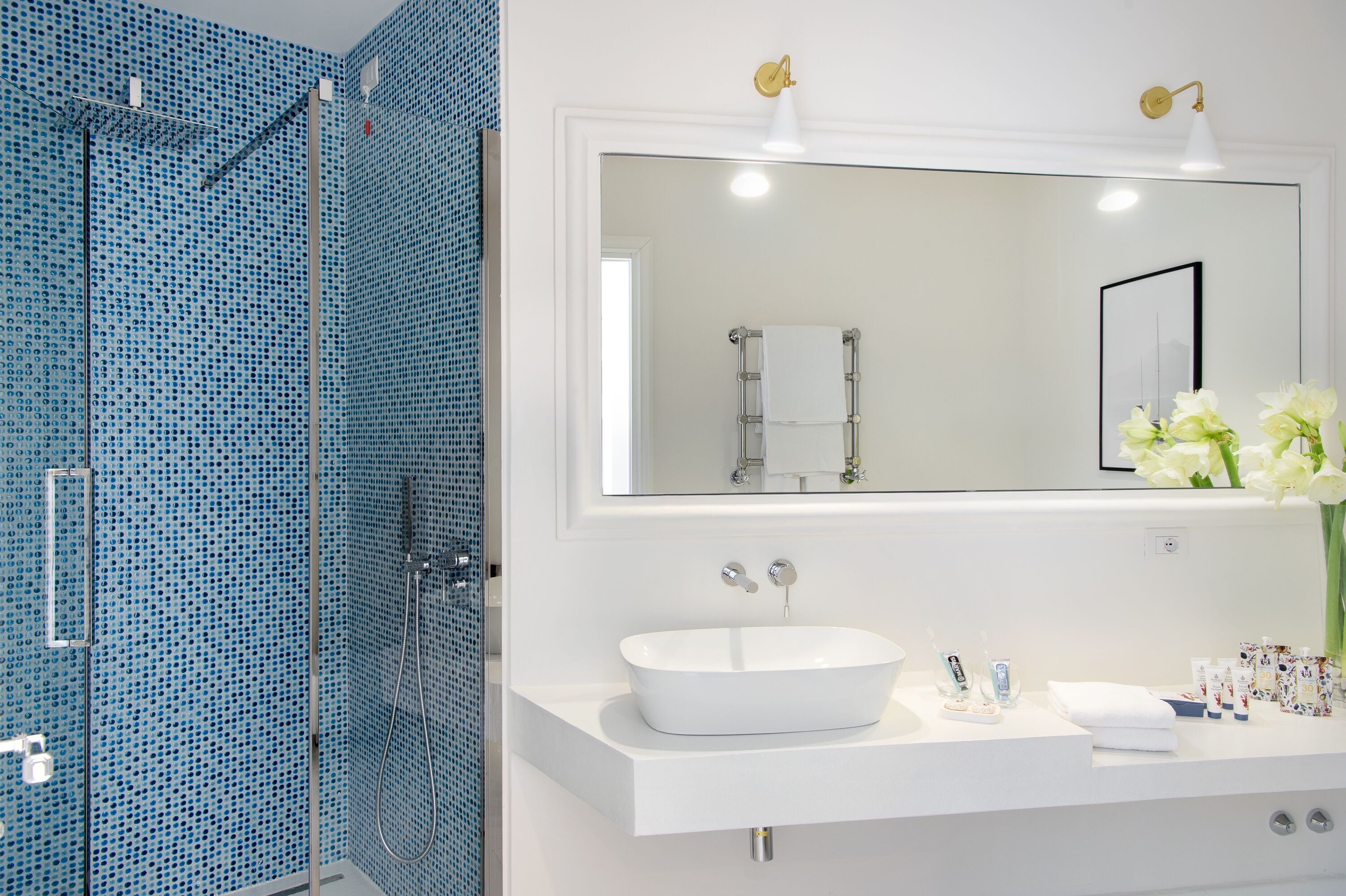 executive suite | bathroom | eco-friendly toiletries, hair dryer, bathrobes, slippers
