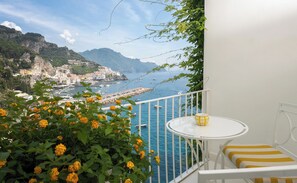 Classic Double Room, Sea View | Balcony view - Hotel Miramalfi (Amalfi)