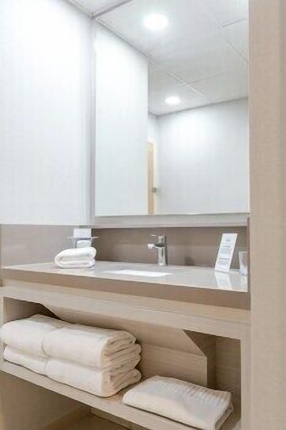 Bathroom | Shower, free toiletries, hair dryer, towels