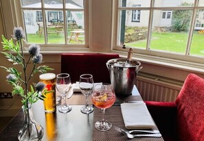 Classic Double or Twin Room | In-room dining